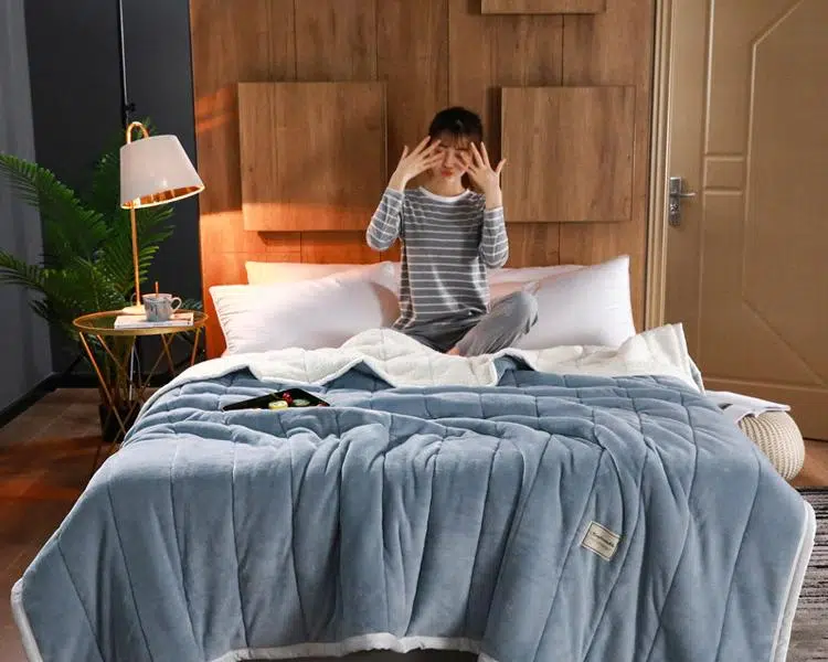 Parure De Lit épaisse Polaire Et En Flanelle Gris – Image 3