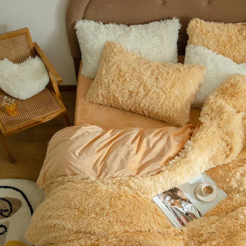 Parure De Lit Effet Fourrure Beige – Image 5