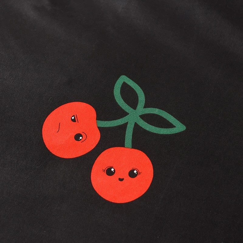 Parure De Lit Noir Motif Cerises – Image 3