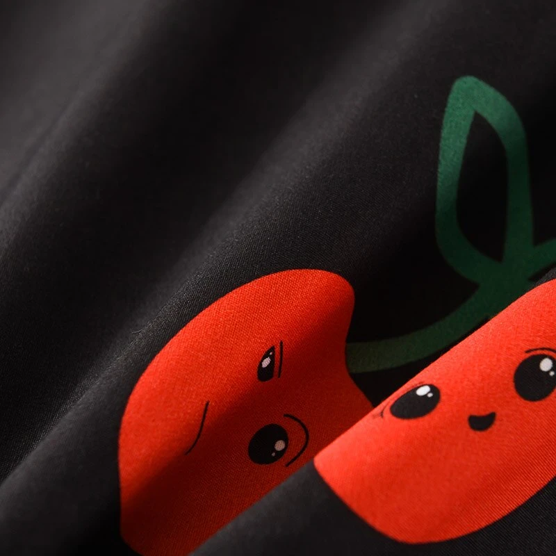 Parure De Lit Noir Motif Cerises – Image 4